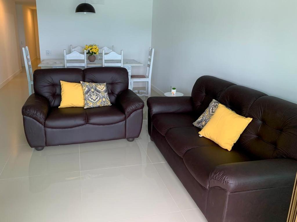 Apartamento Praia Dos Anjos 2 Vagas De Garagem E Ar-Condicionado Arraial do Cabo Luaran gambar